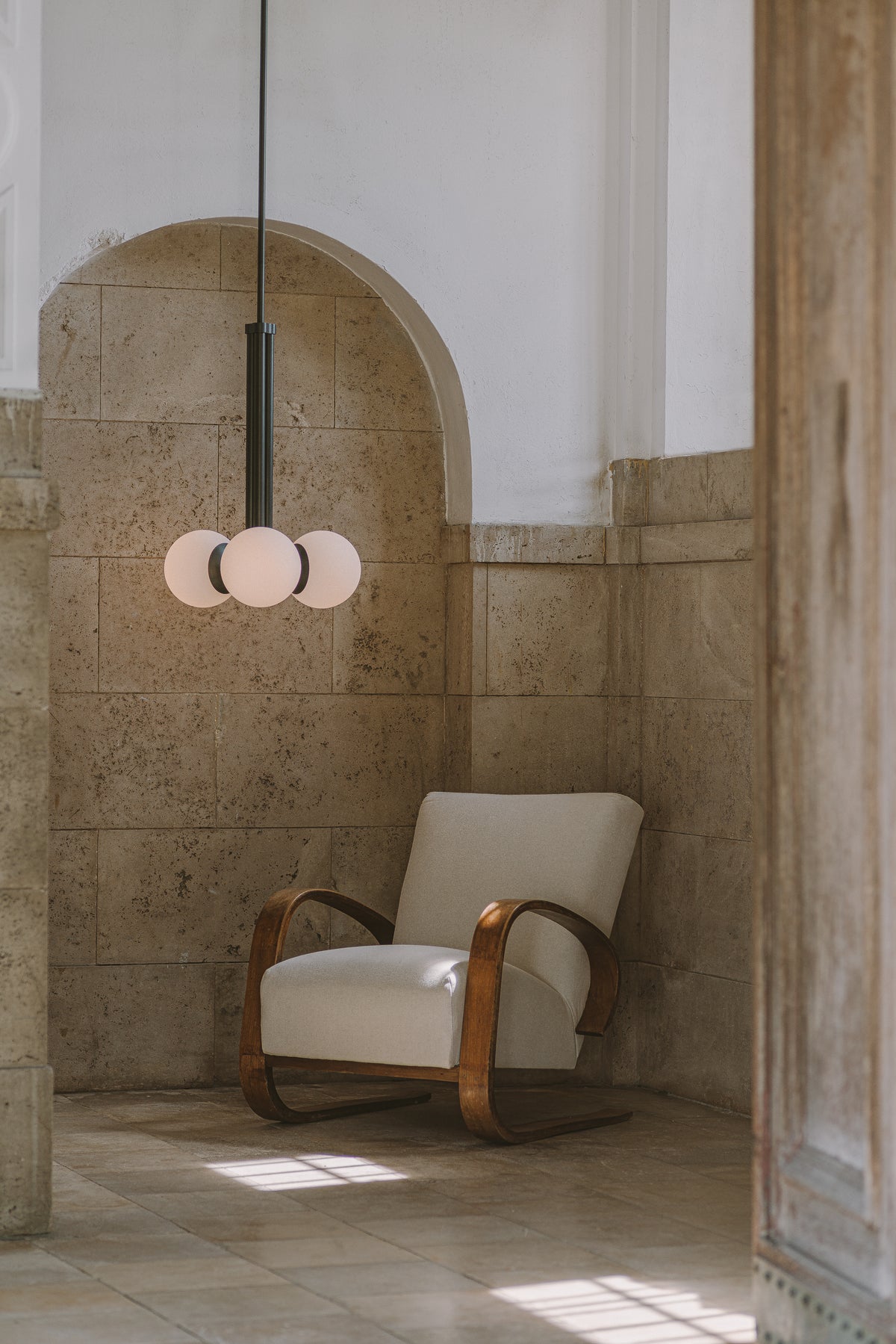 Tubular Medium Pendant Light