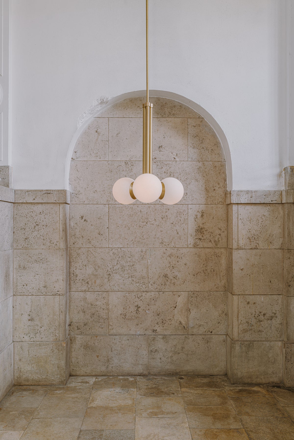 Tubular Medium Pendant Light