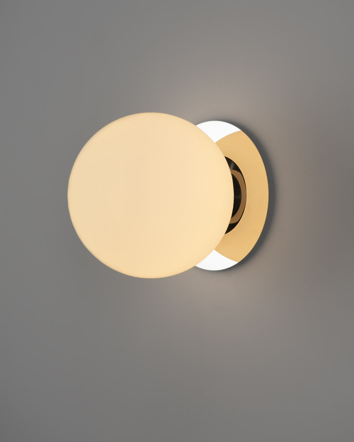 Pulsar 150 Wall Light