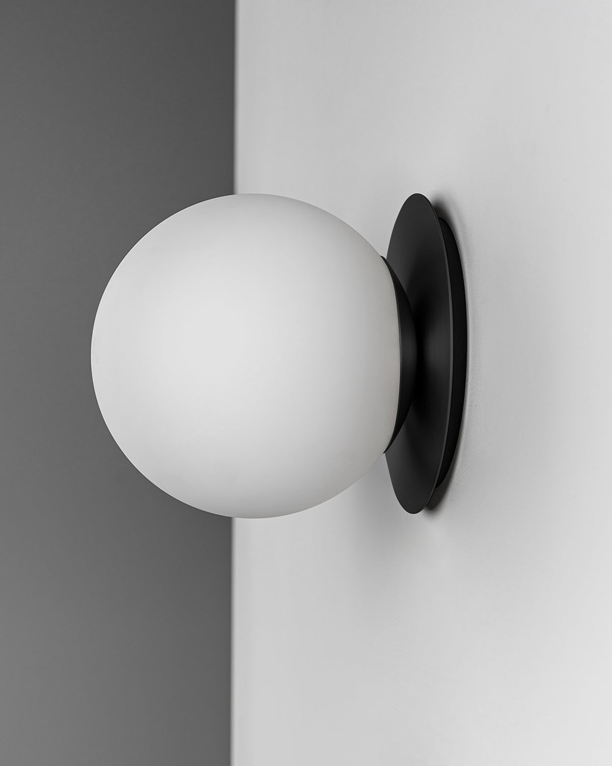 Pulsar 200 Wall Light