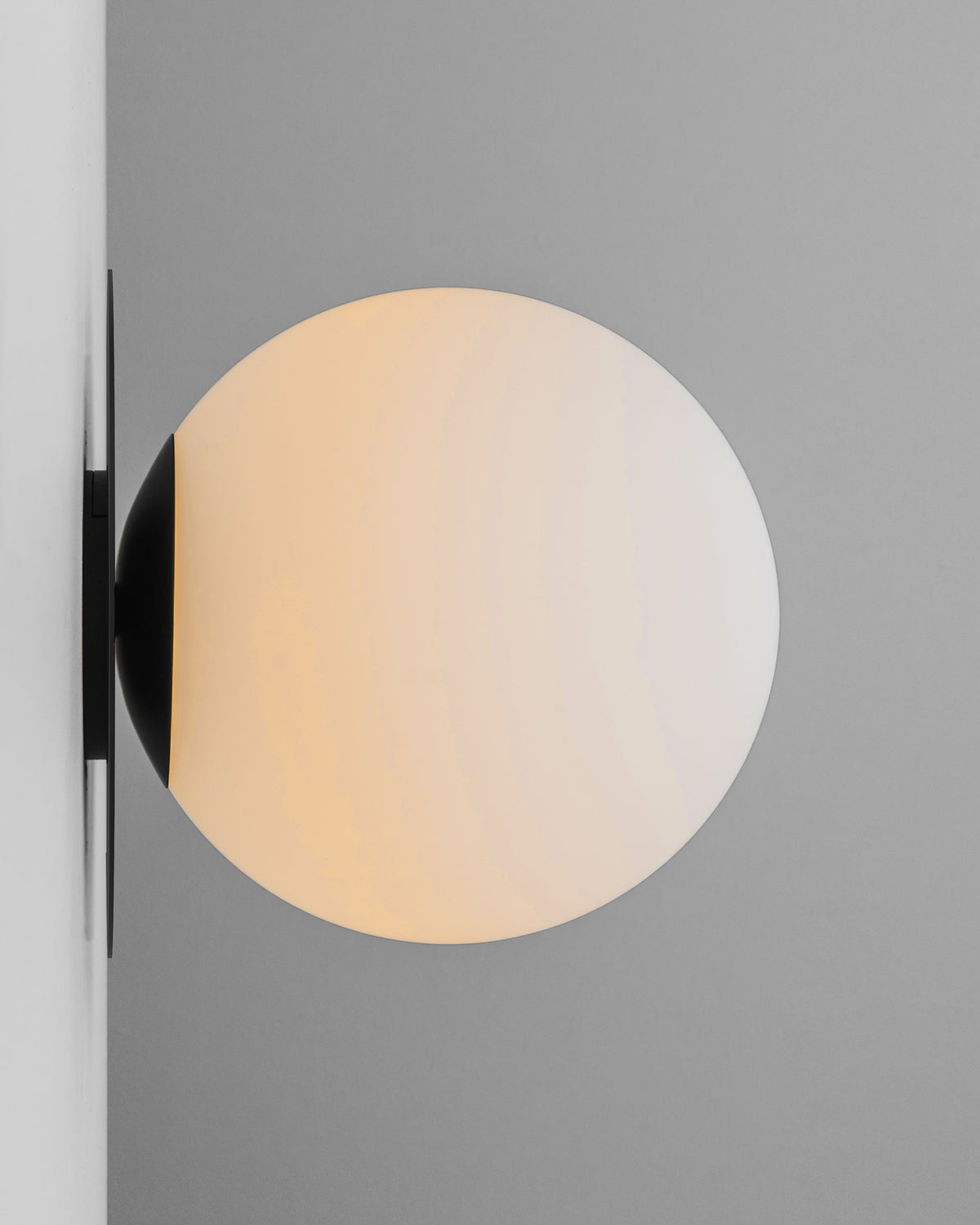Pulsar 200 Wall Light