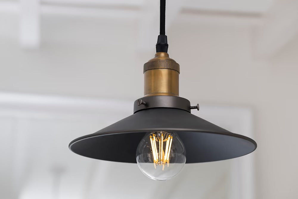 Gidea B22 8W Clear A60 Warm White High CRI LED Bulb