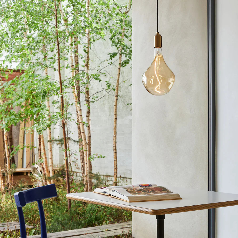 Voronoi II  pendant Walnut lifestyle 1