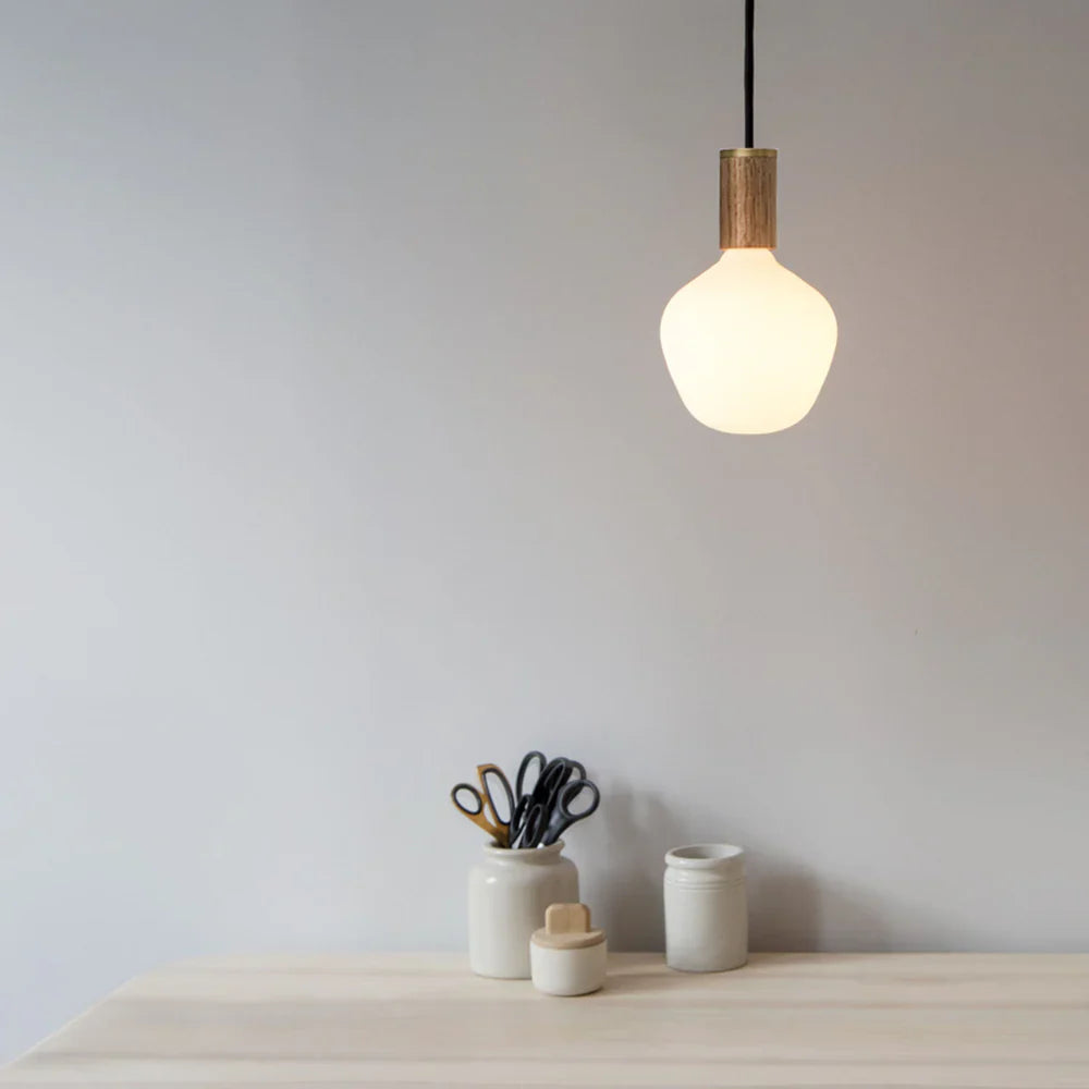 Enno pendant Walnut Lifestyle 1